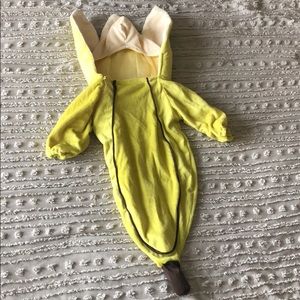 Banana bunting costume ( Baby OS)